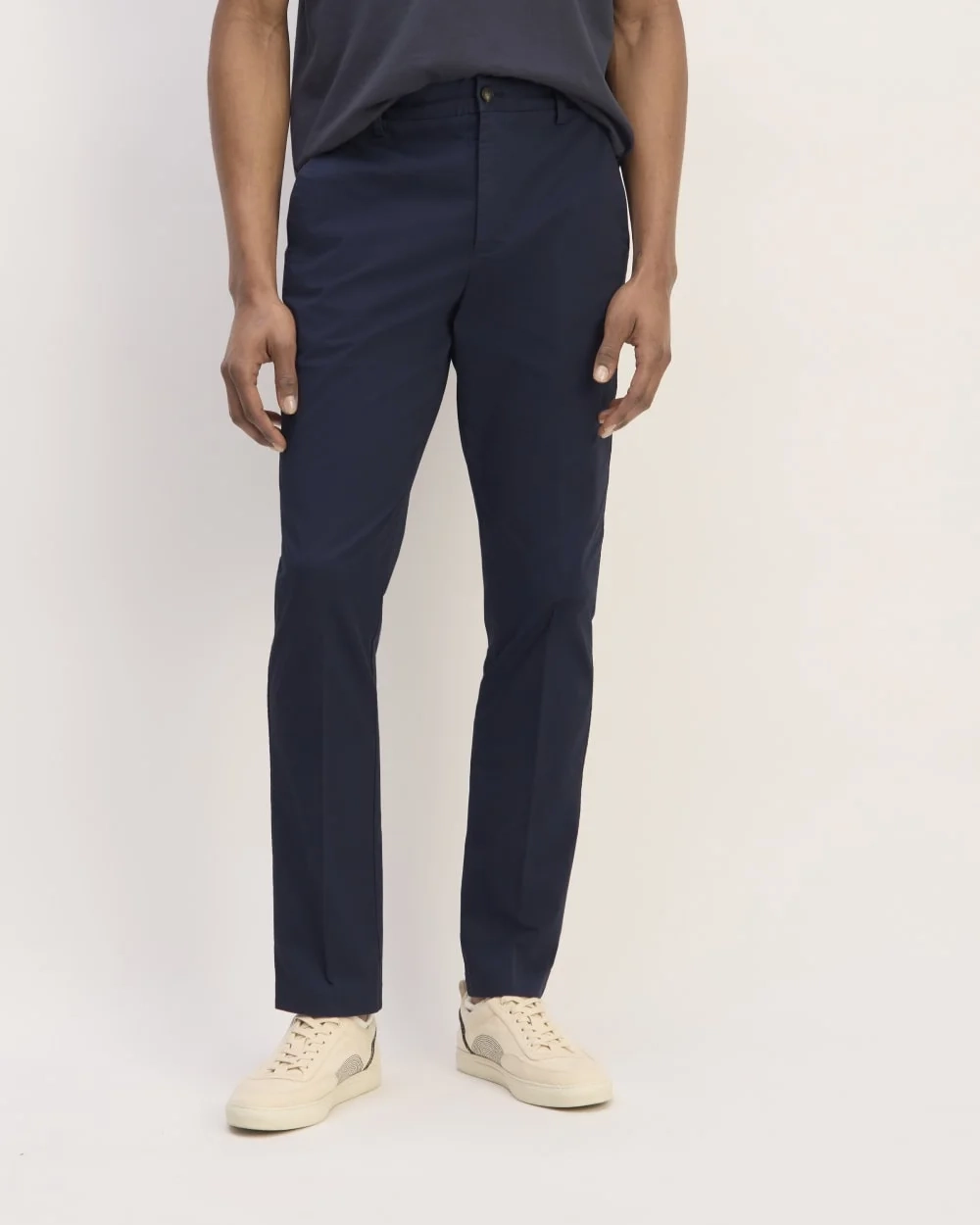 The Relaxed Taper Air Chino | Deep Navy (3)