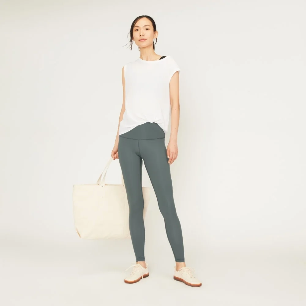 The Perform Legging® | Pine | Ankle (2)
