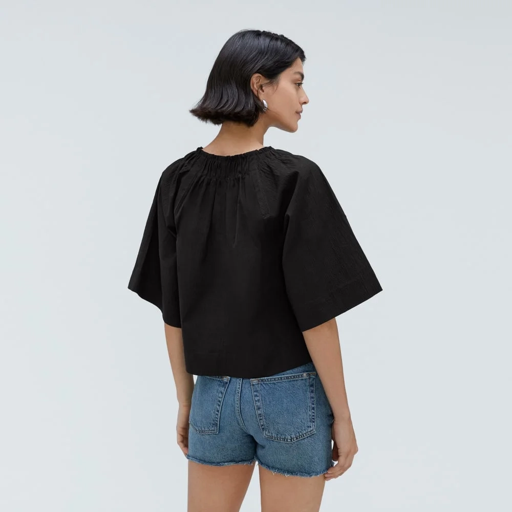 The Seersucker Gathered Tee | Black (2)