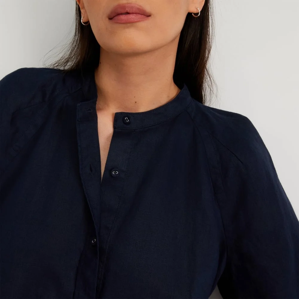 The Linen Puff Sleeve Shirt | Navy (2)