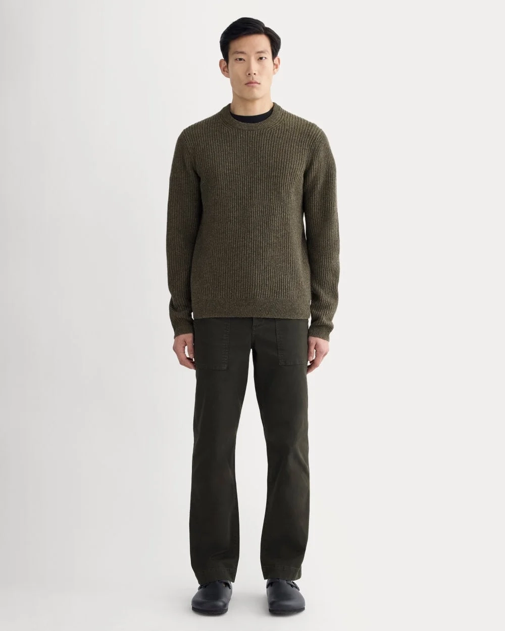 The Fisherman Crew in Wool Cashmere | Heathered Army Green (3)