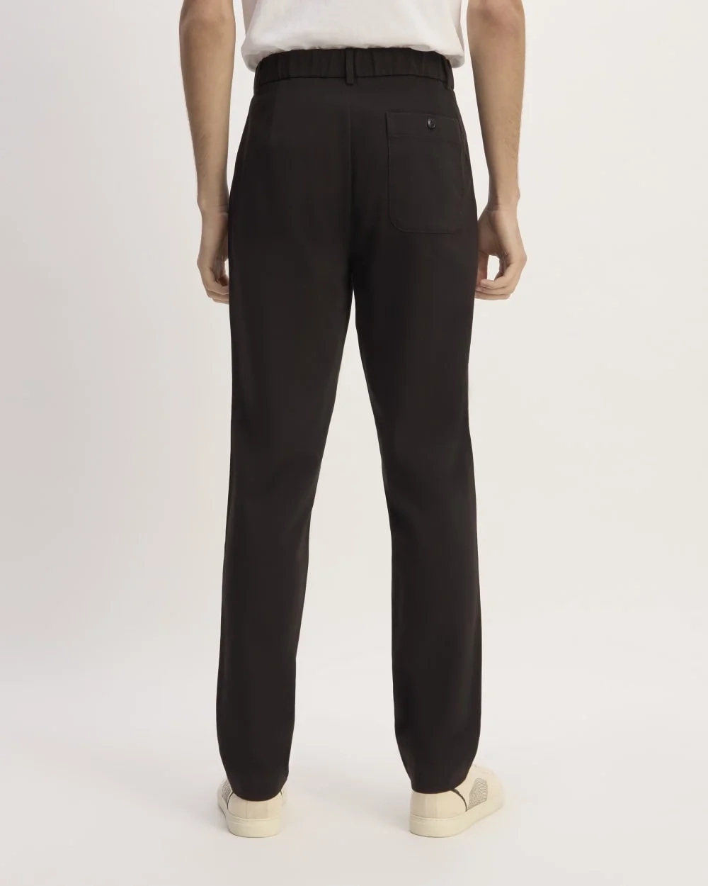 The Weekend Performance Chino | Black (3)