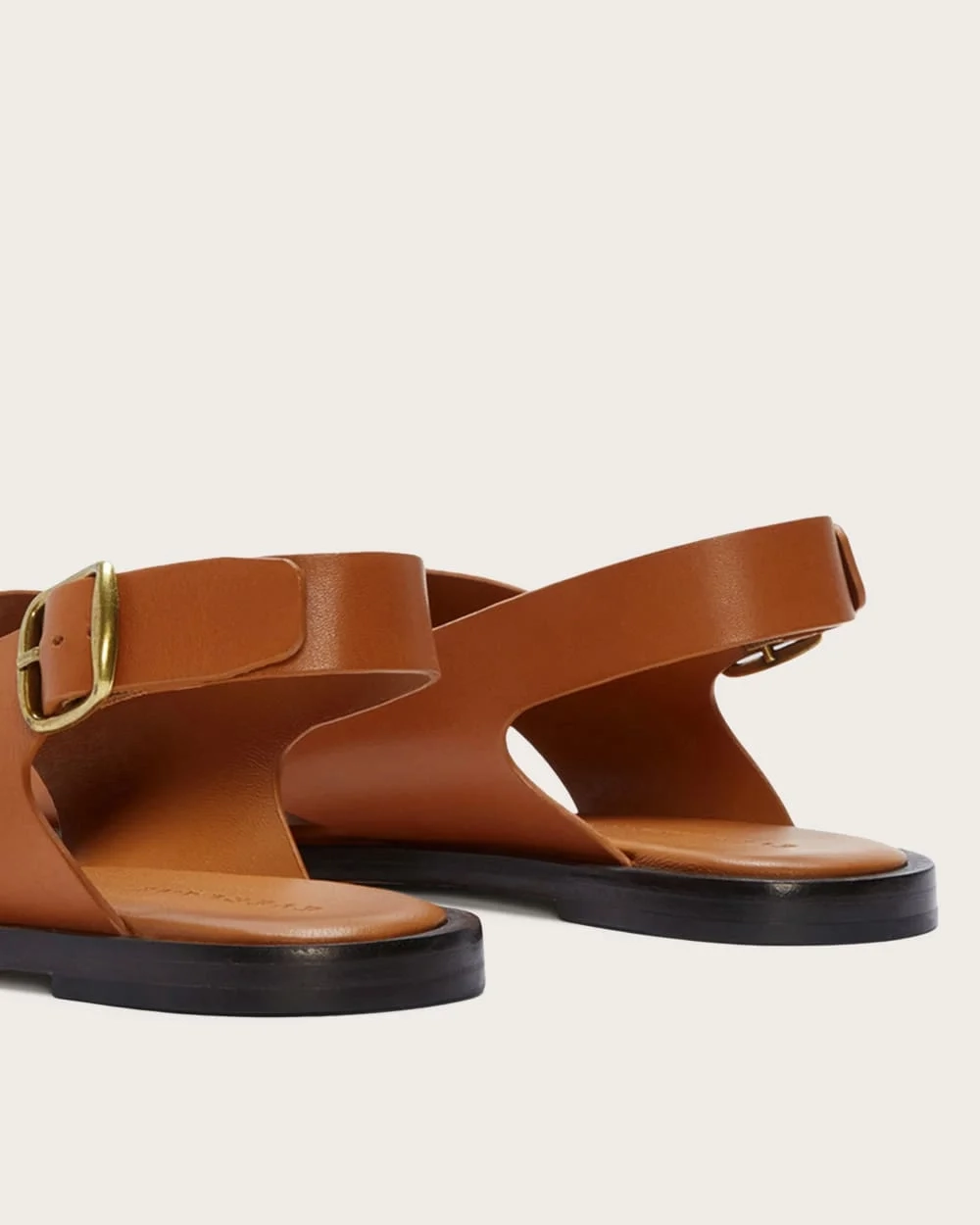 The City Crossover Sandal | Desert Tan (3)