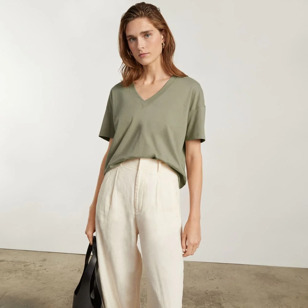 The Organic Cotton Slouchy V-Neck | Reed (2)