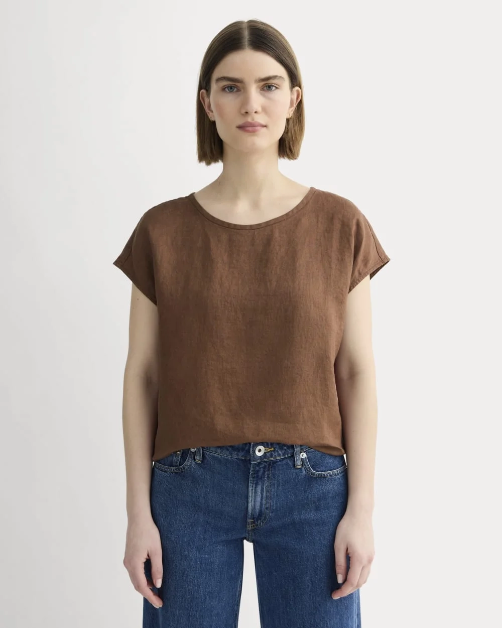 The Muscle Top in Linen | Cedarwood