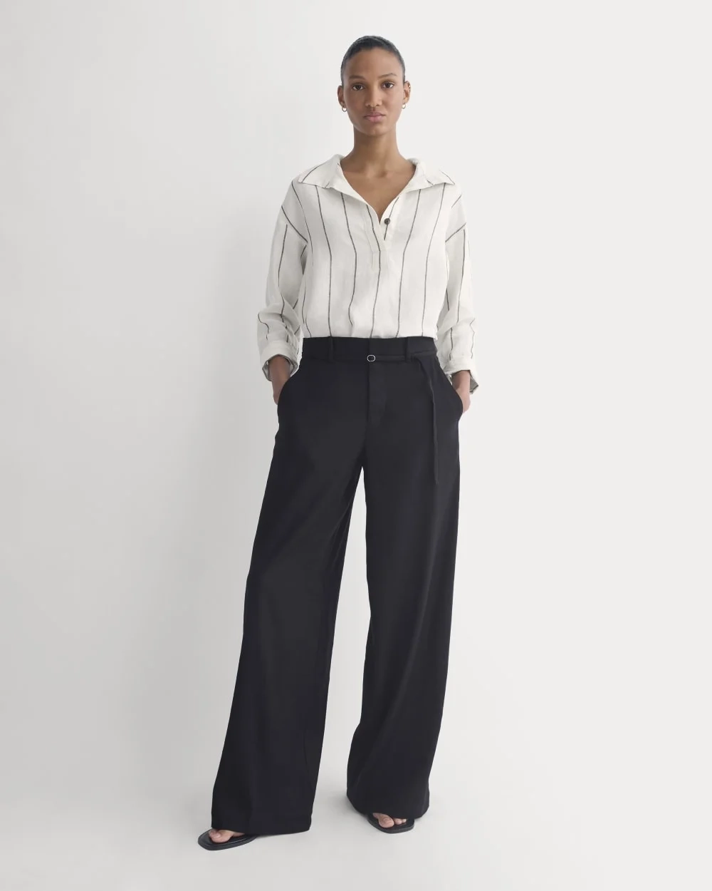 Popover Shirt in Linen | Gardenia/Meteorite (4)