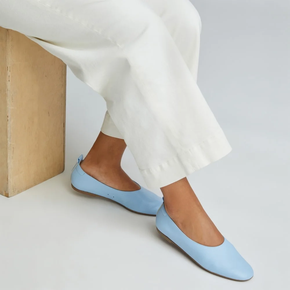 The Day Glove in Narrow Fit | Clear Sky Blue (3)