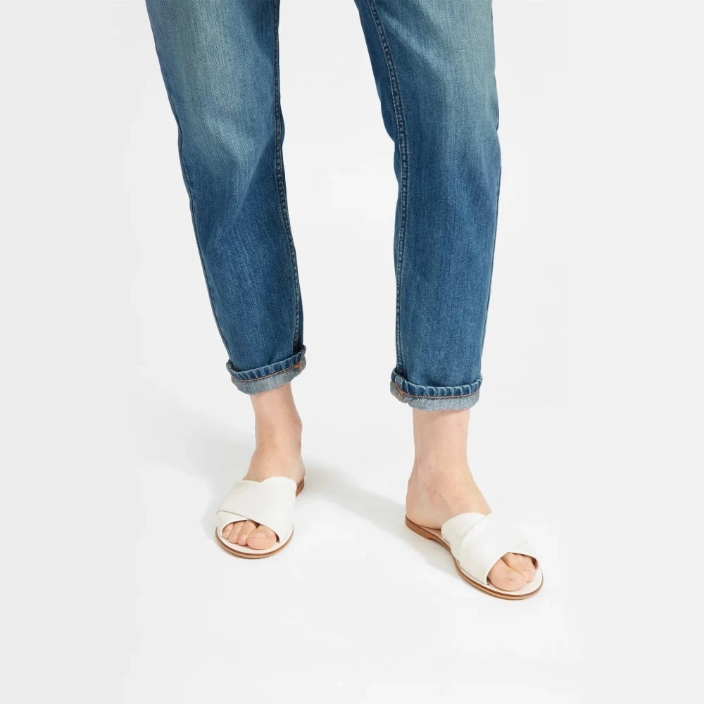 The Super-Soft Relaxed Jean | Mid Blue (3)