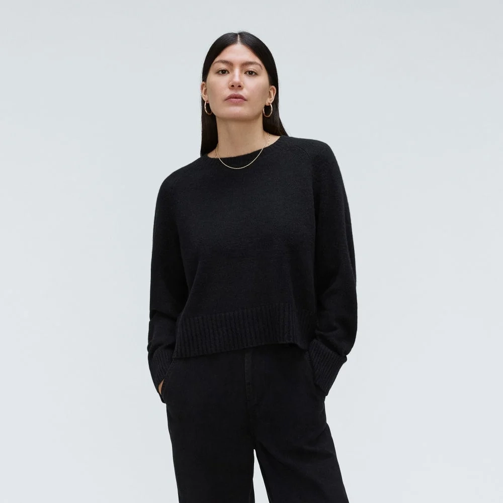The Cashmere Boxy Crew | Black (2)