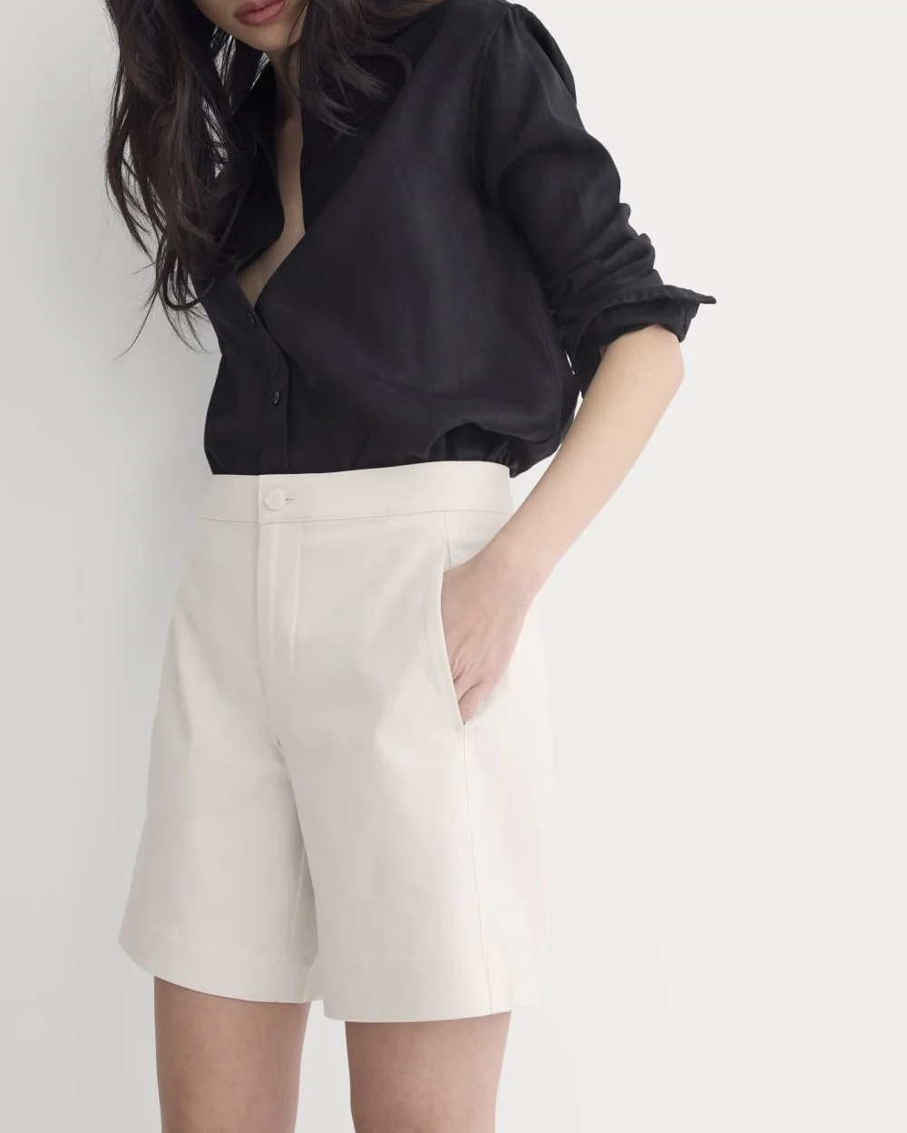 Side-Panel Tailored Short | Birch (3)