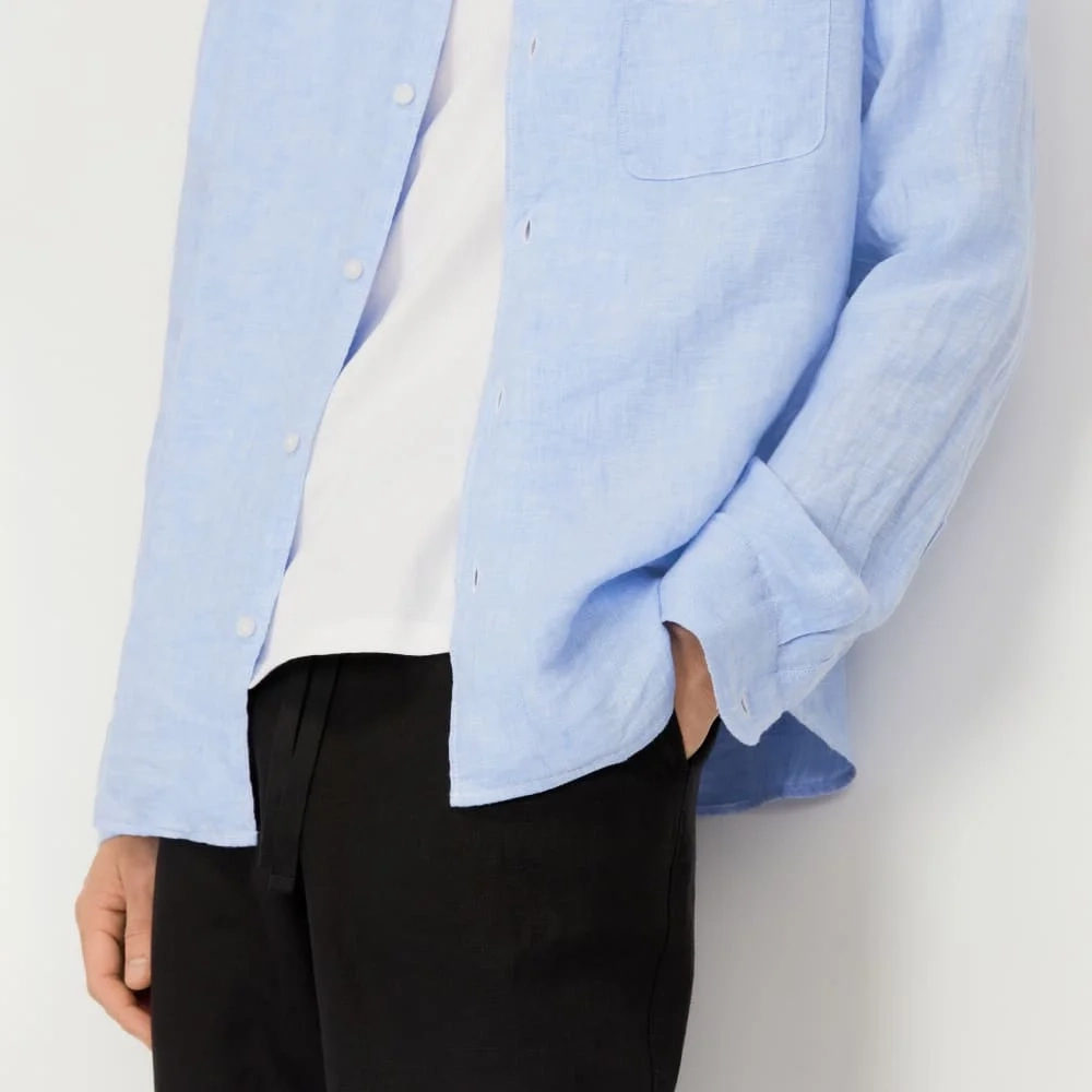 The Relaxed Linen Long-Sleeve Shirt | Light Blue (2)