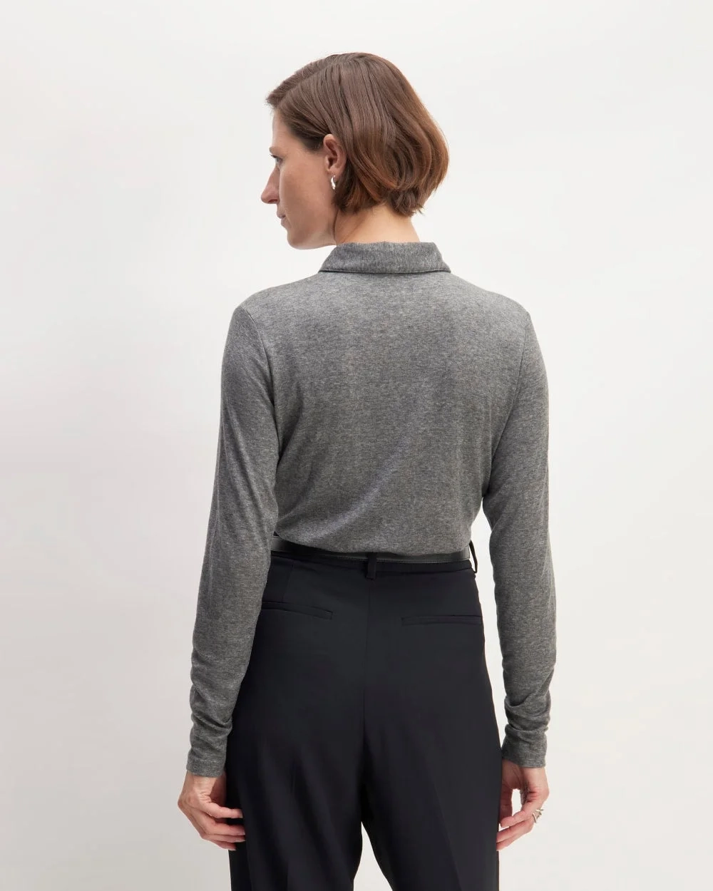 The Must-Have Shirt in Butterluxe | Heather Charcoal (4)
