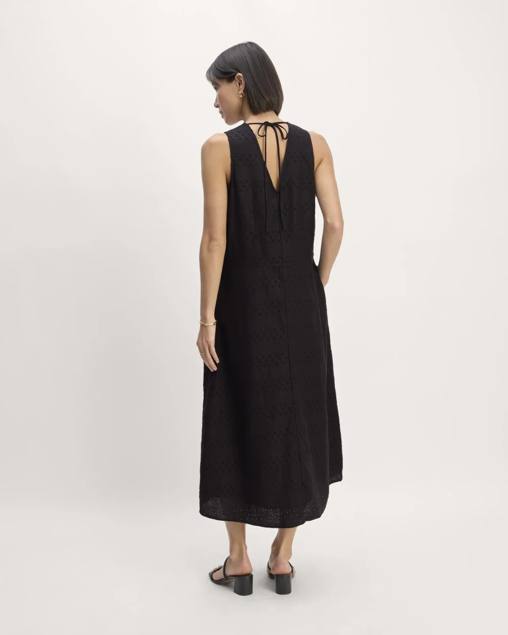 The Linen Eyelet Maxi Dress | Black Eyelet (2)