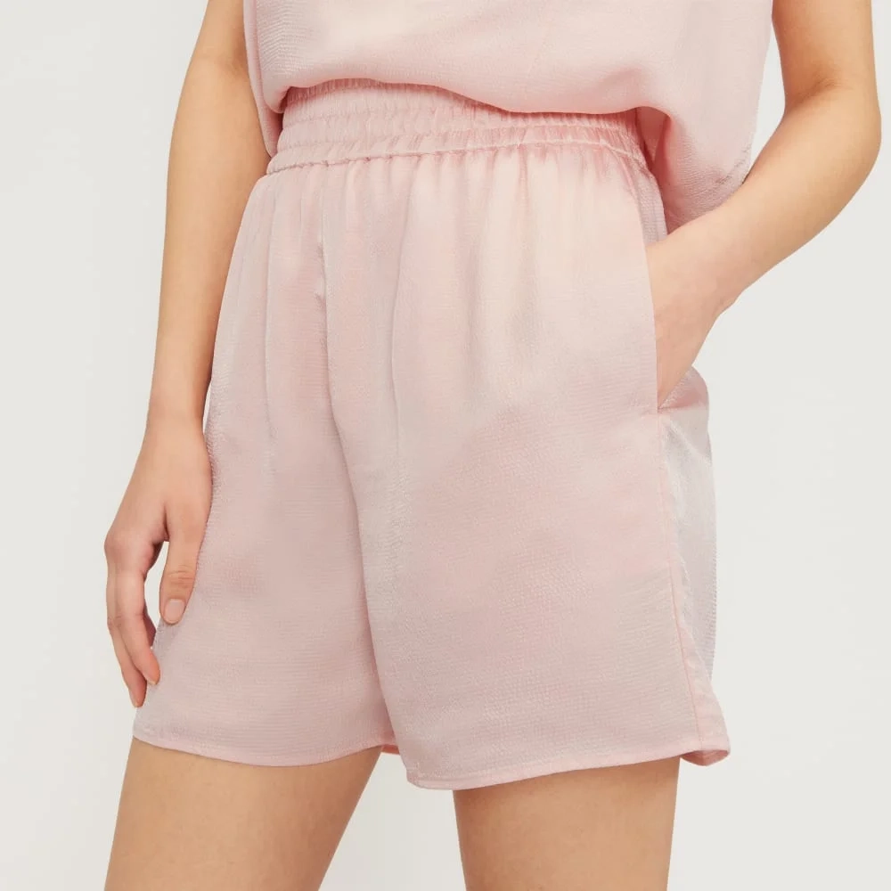 The Satin Pull-On Short | Petal Pink (3)
