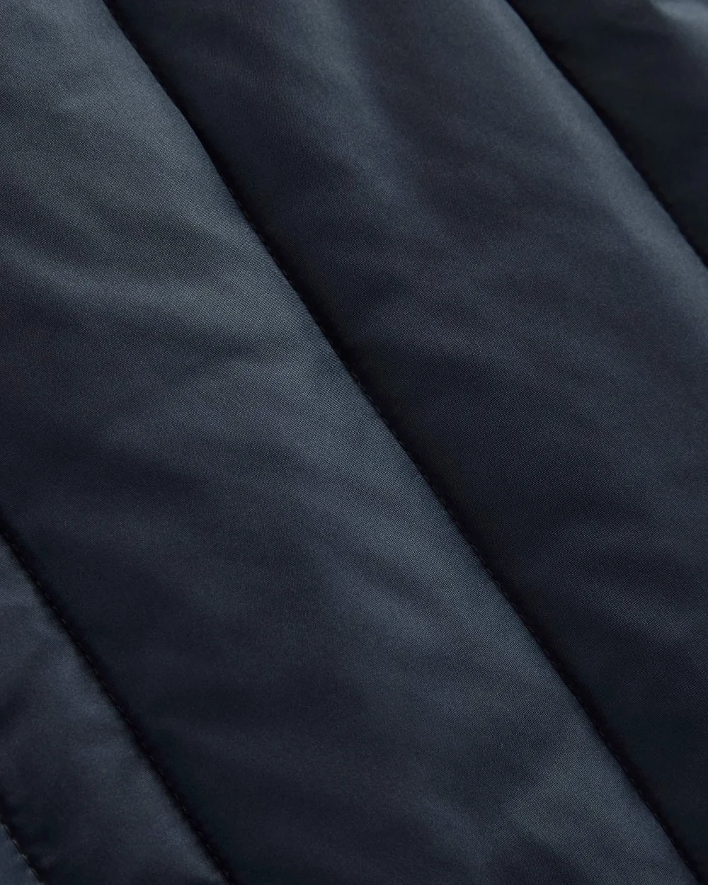 ReNew Vertical-Quilted Jacket | Navy (2)