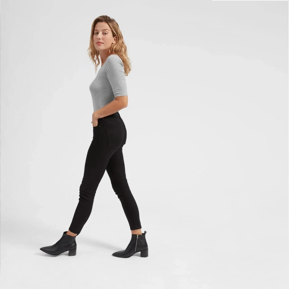The Luxe Micro-Rib Scoop-Neck Tee |  Heathered Grey (2)