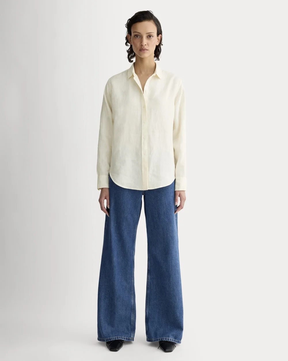 The Must-Have Shirt in Linen | Bone (2)