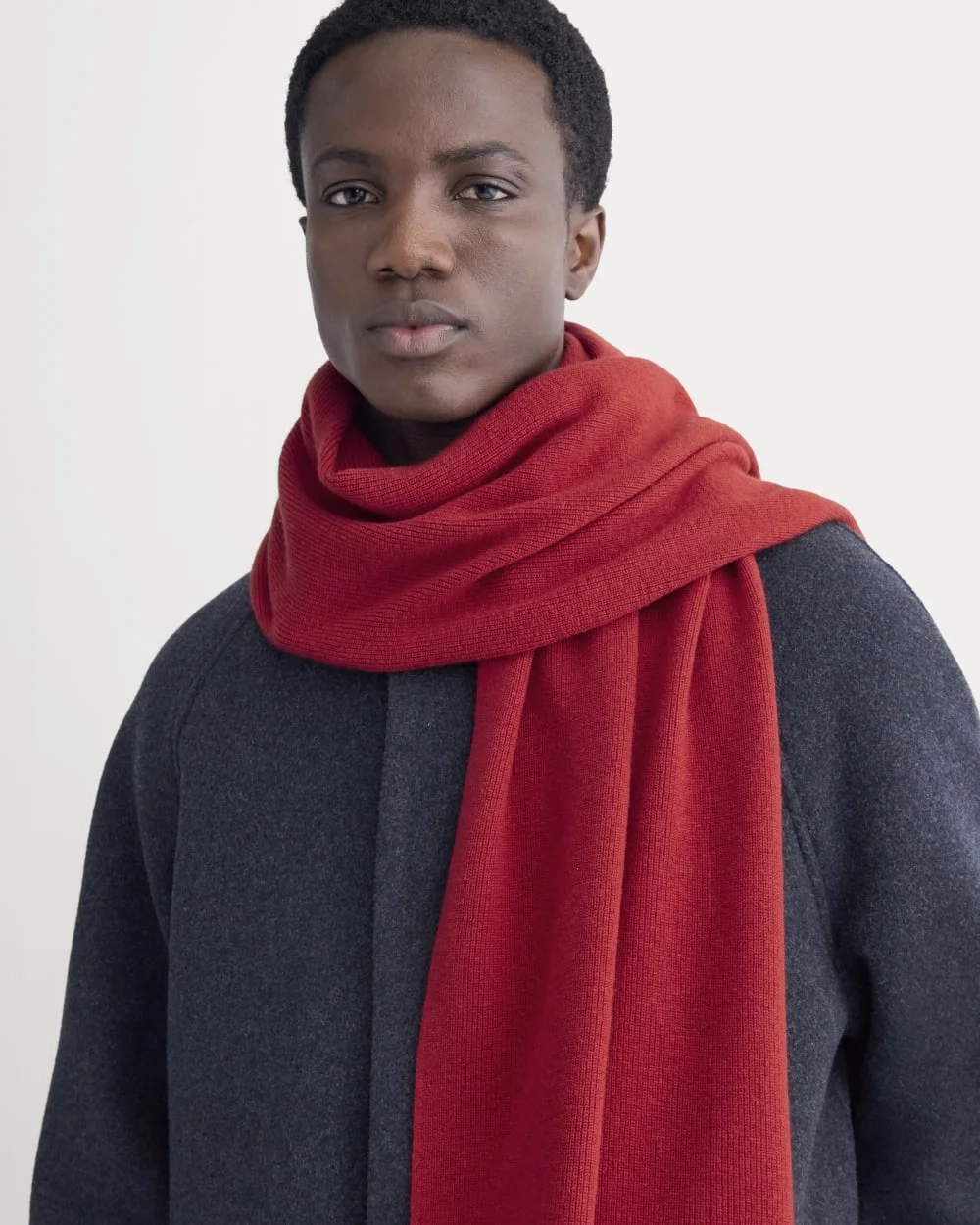 The Cabin Scarf | Berry Red (4)