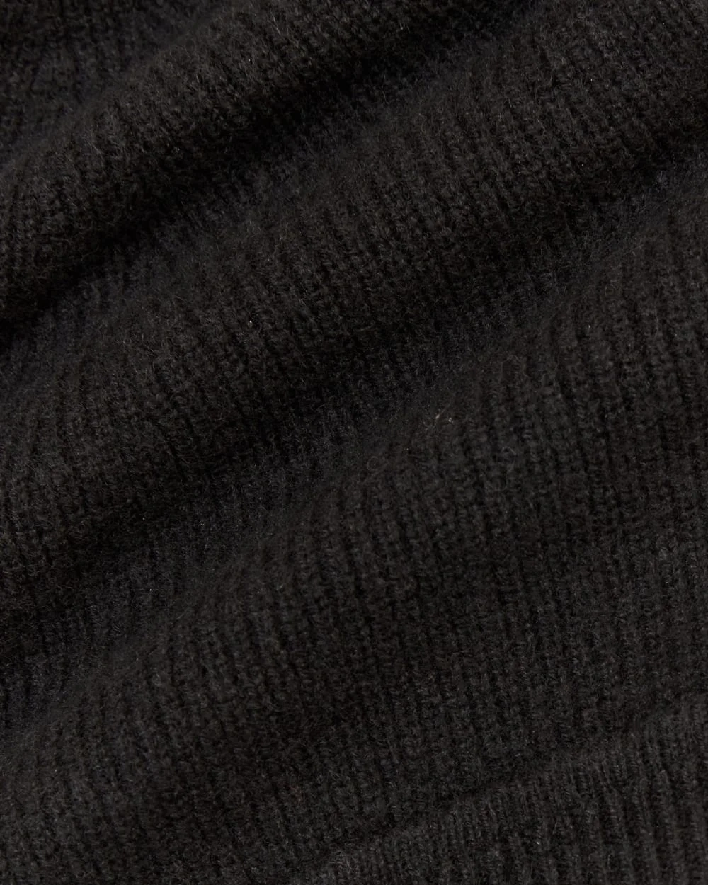 The Cabin Beanie | Black (2)