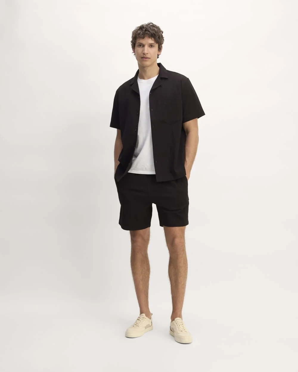 The Seersucker Short-Sleeve Shirt | Black (3)