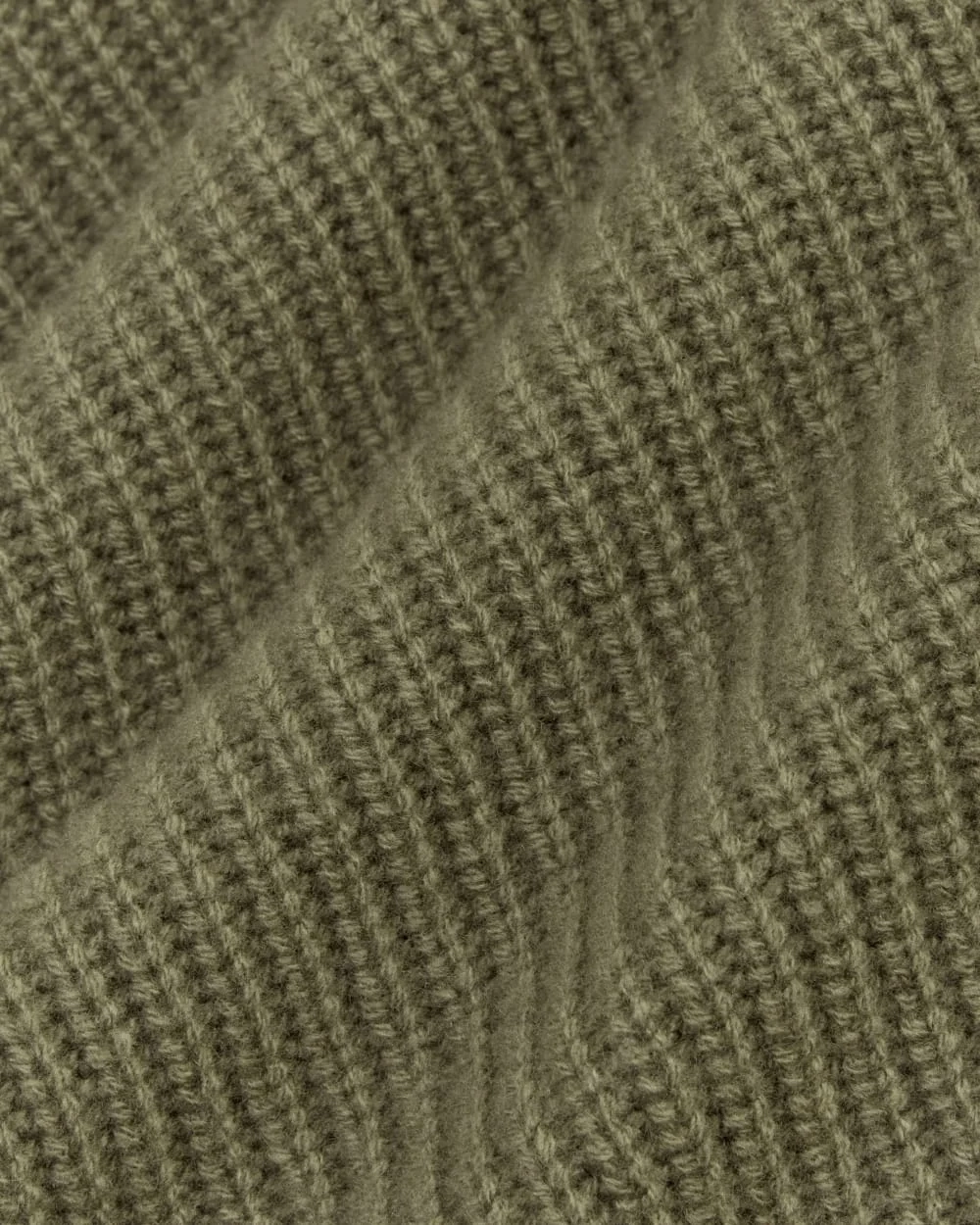 The Half-Zip Sweater in Luxe Merino | Kalamata (2)