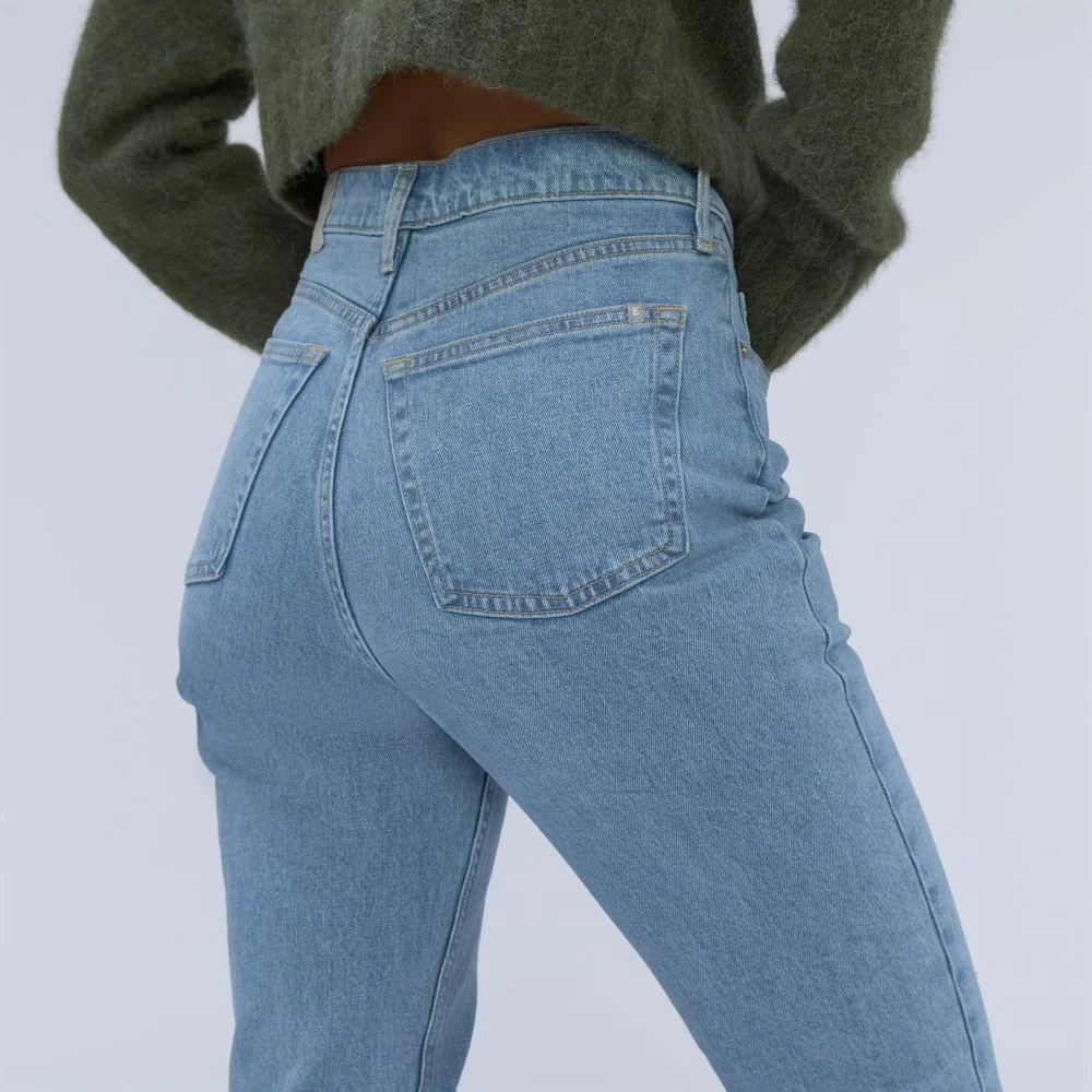 The Original Cheeky® Jean | Stone-Washed Sky | 26.5" Inseam (4)