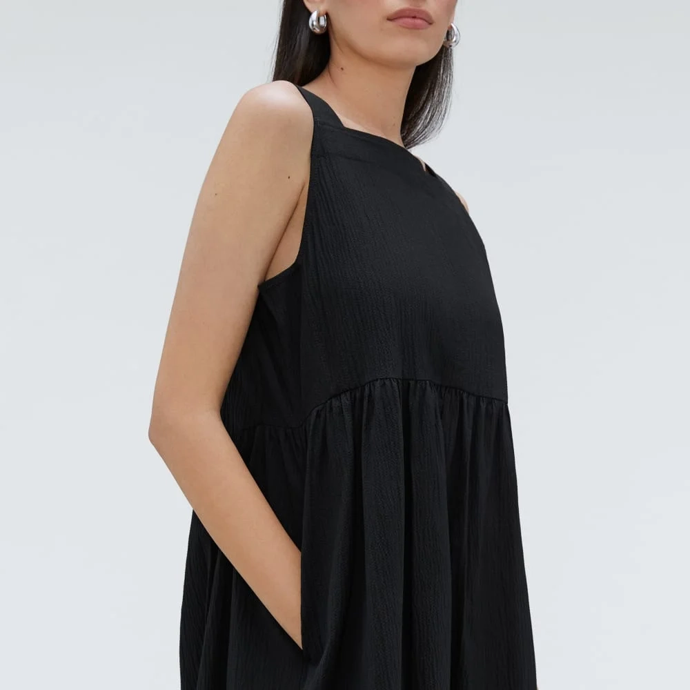 The Seersucker Midi Dress | Black (3)
