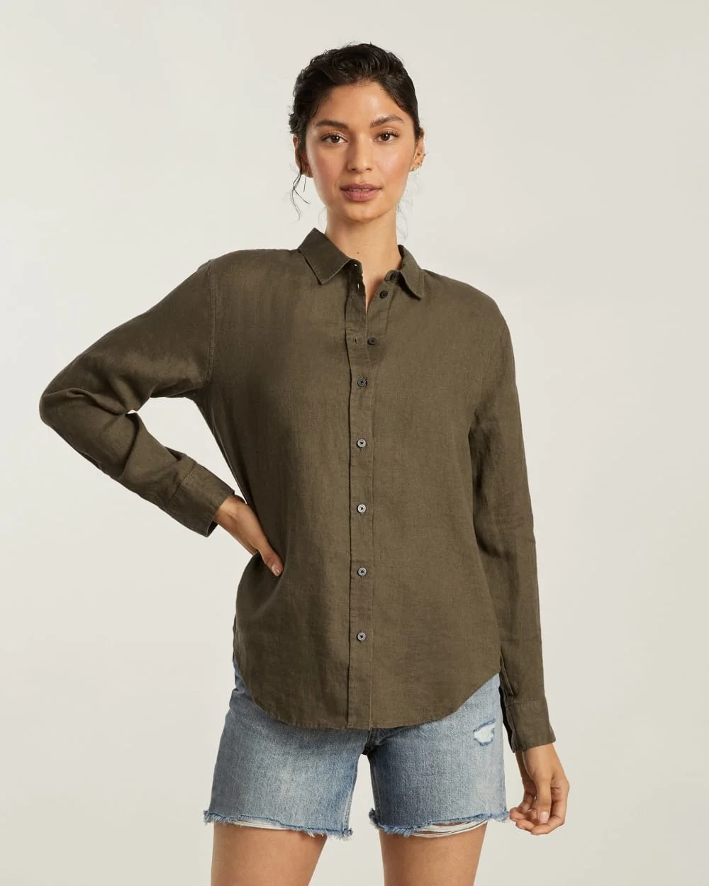 The Must-Have Shirt in Linen | Beech (2)
