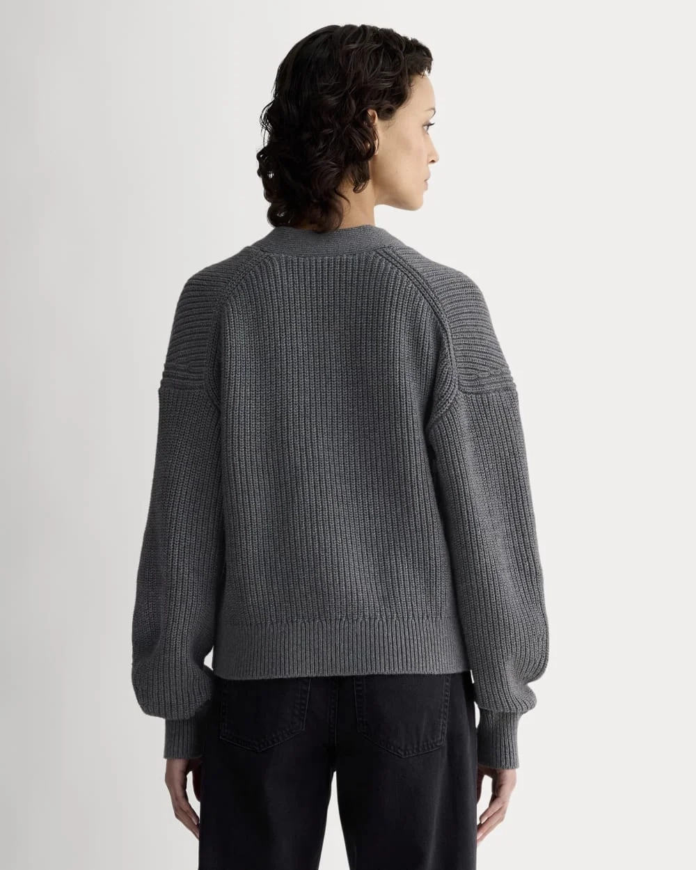 The Boxy Cardigan in Everyday Cotton | Heathered Charcoal (2)