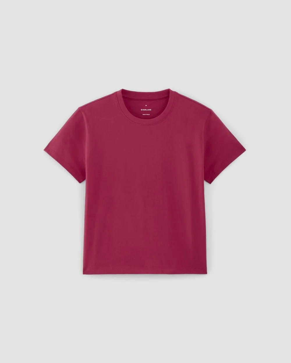 The Box-Cut Tee in Essential Cotton | Red Currant | No Pocket (2)