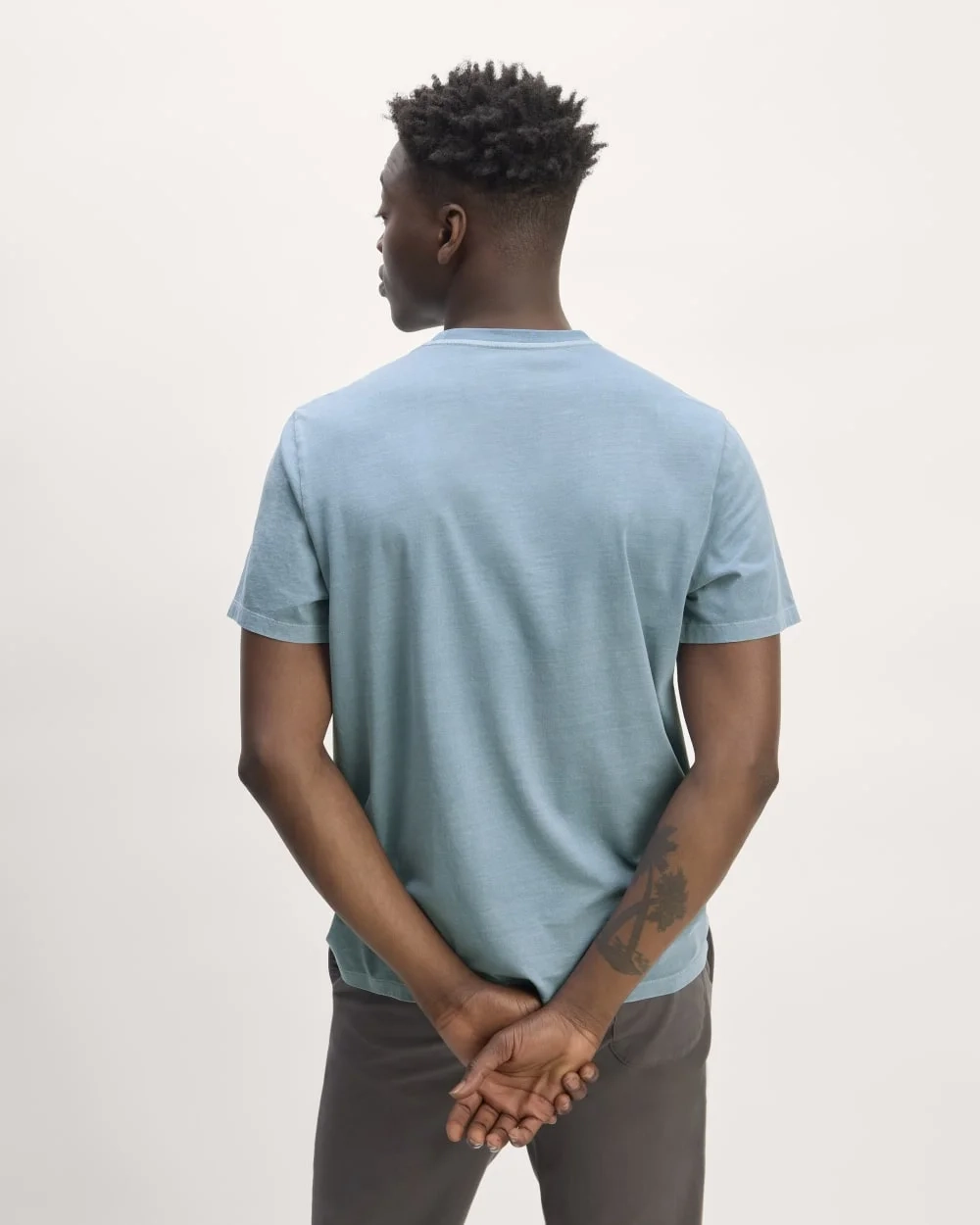 The Essential Organic Garment-Dyed Crew | Spring Lake (4)