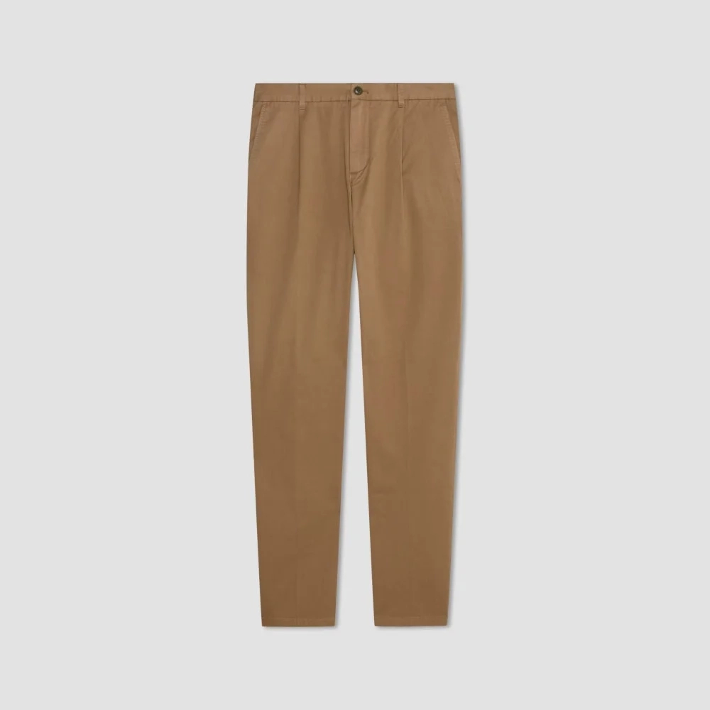 The Pleated Air Chino | Toasted Coconut (3)