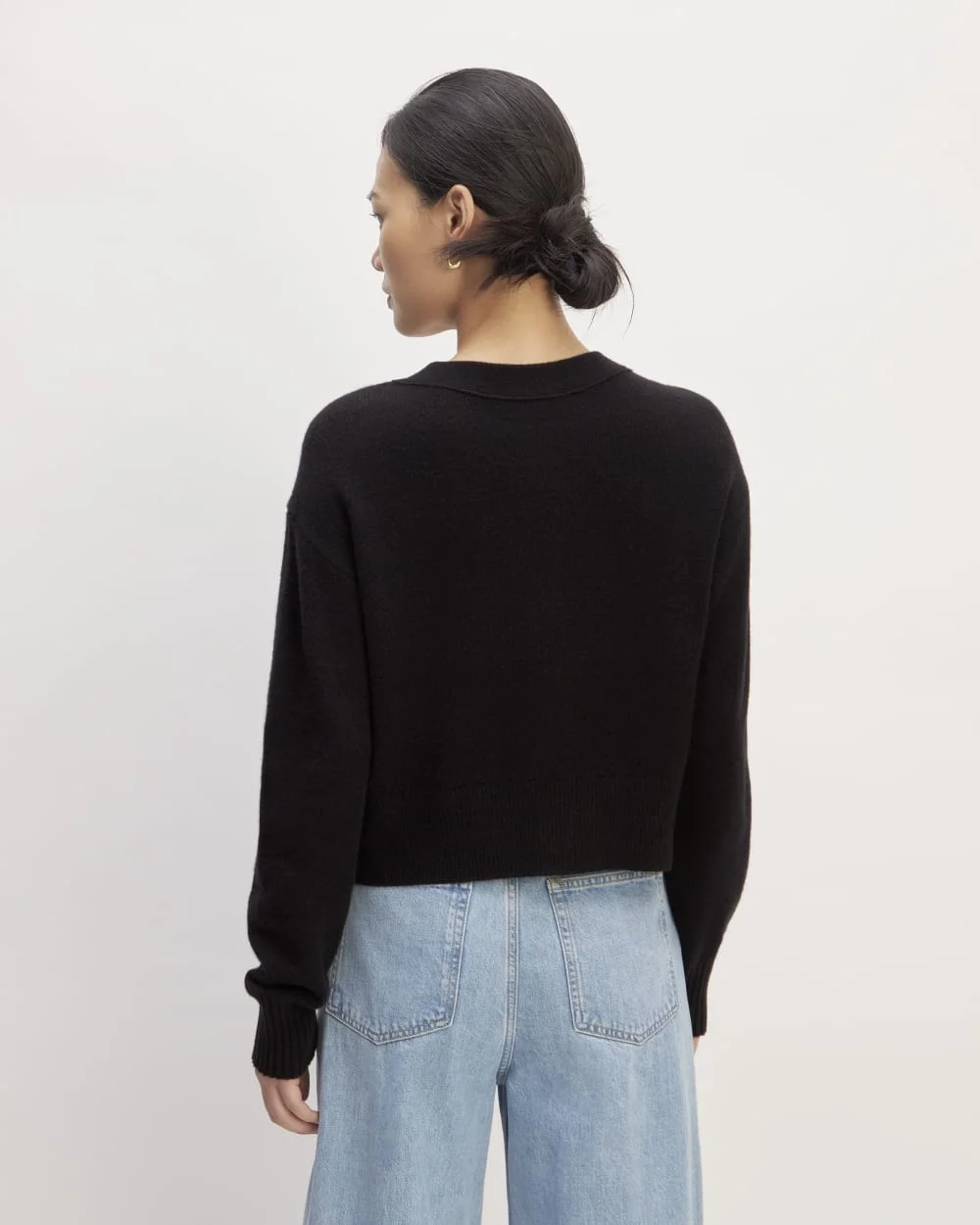 The Cashmere Cardigan | Black (2)