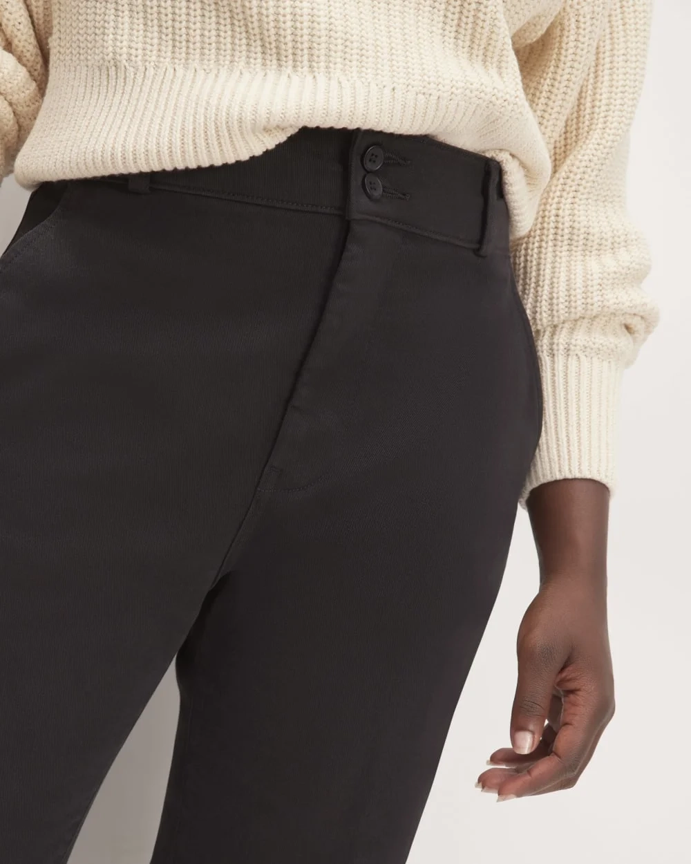 The Organic Kick Flare Pant | Black (4)
