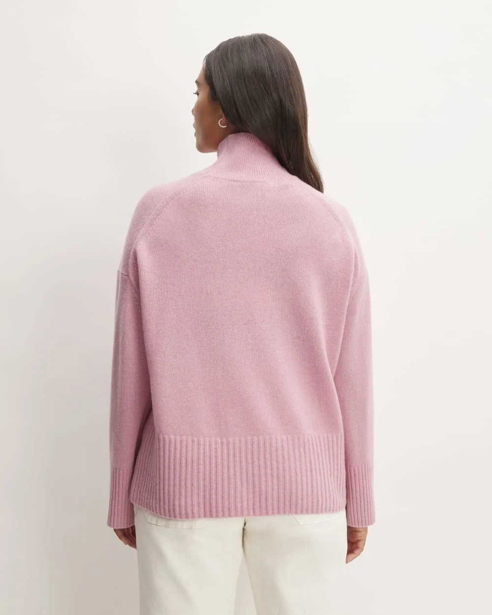 The Cashmere Oversized Turtleneck | Bubblegum (2)
