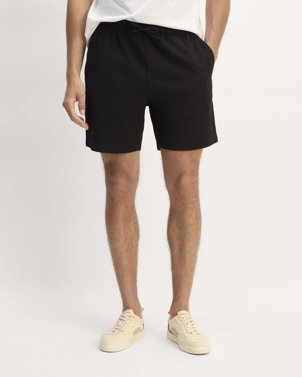 The Seersucker Short | Black (2)