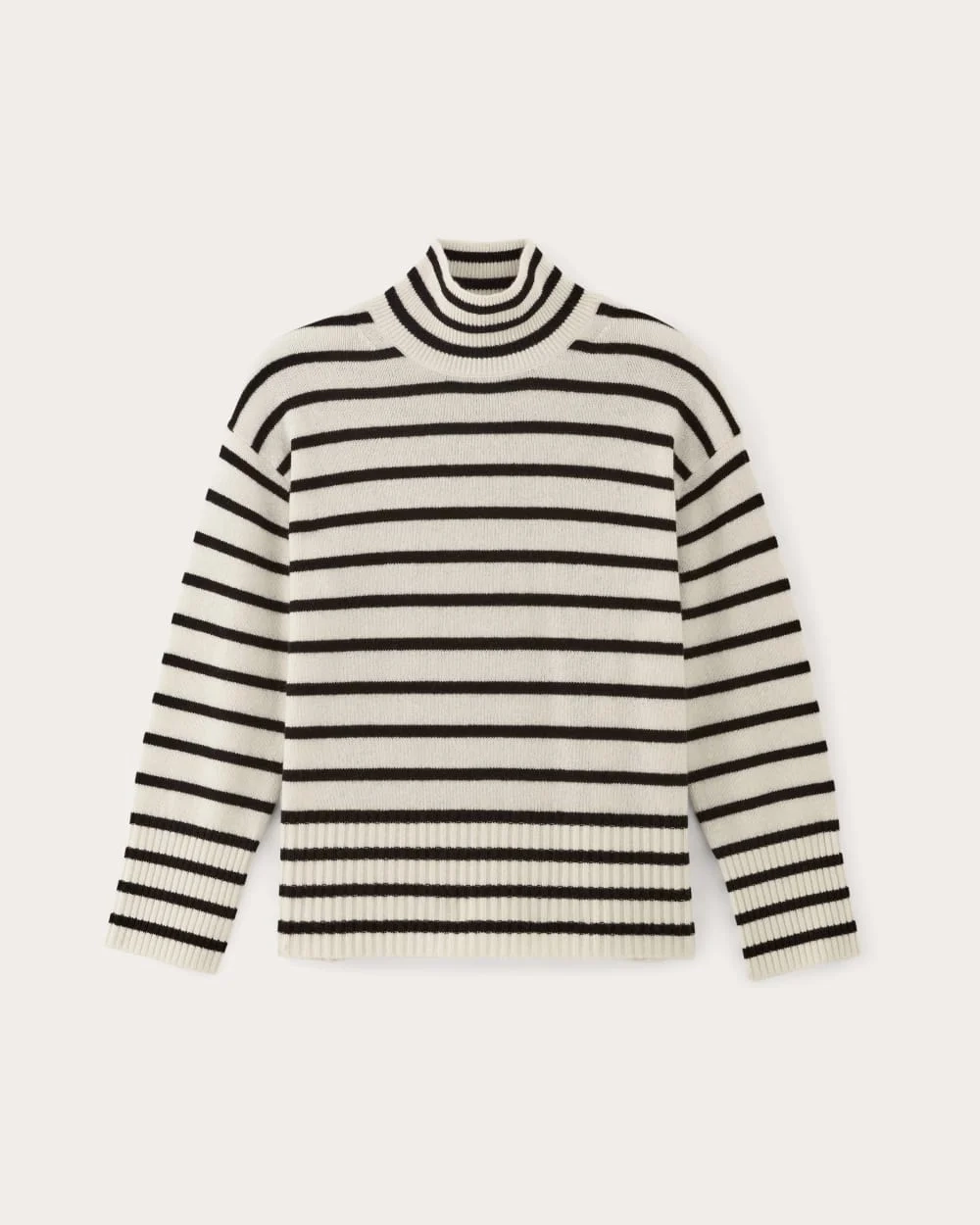 The Boxy Turtleneck in Cashmere | Bone / Black (2)