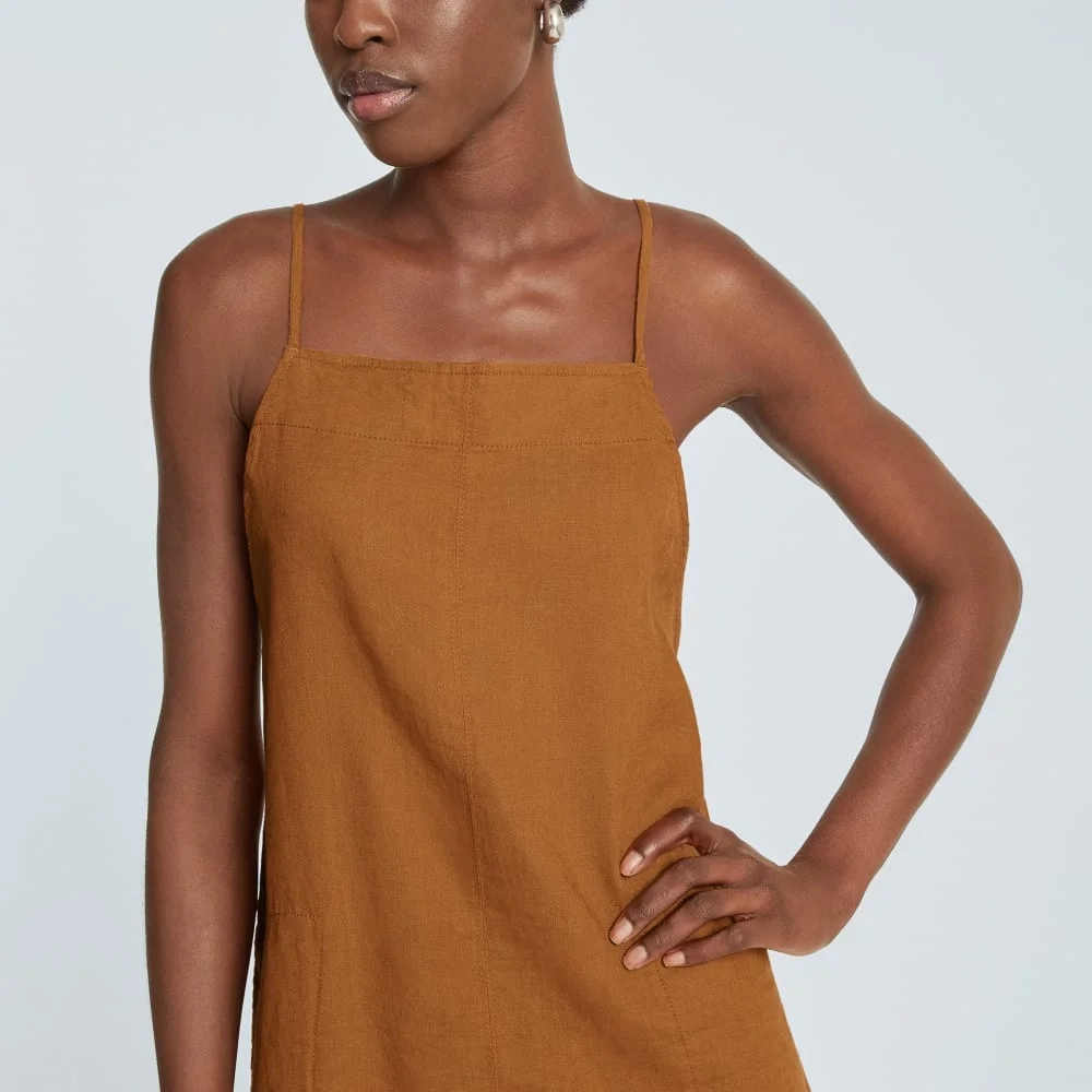 The Linen Apron Dress | Tawny Brown (2)