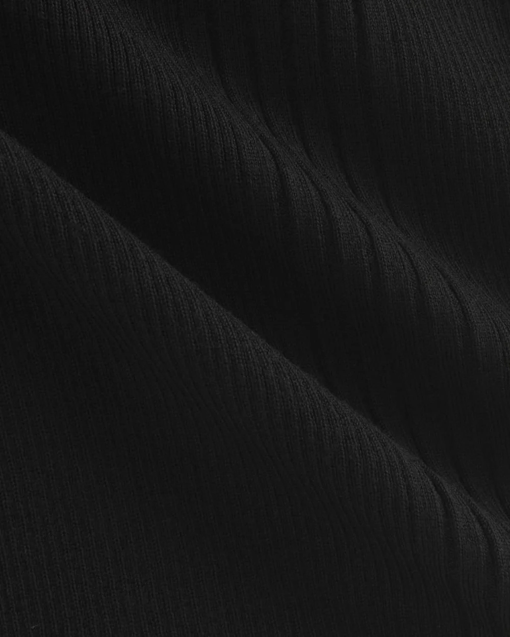 The Light Ribbed Cami in Ultrasoft Merino | Black (2)