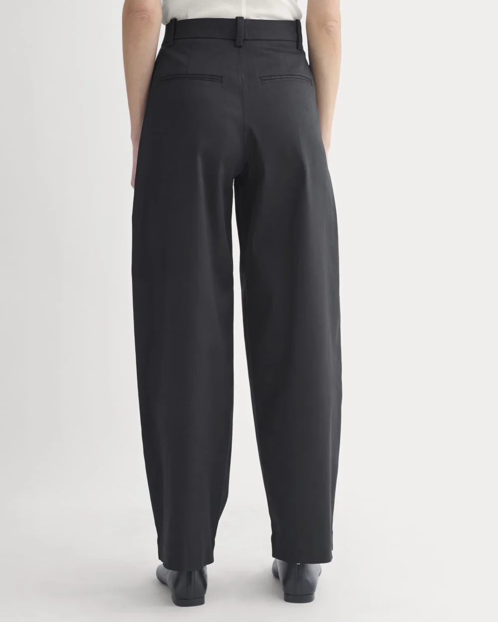 Tailored Drape Balloon Pant | Black (4)