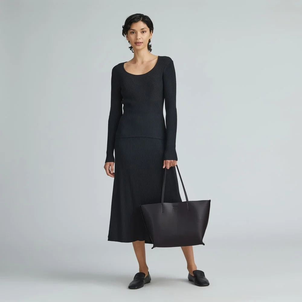 The Luxe Medium Italian Leather Tote | Black (4)