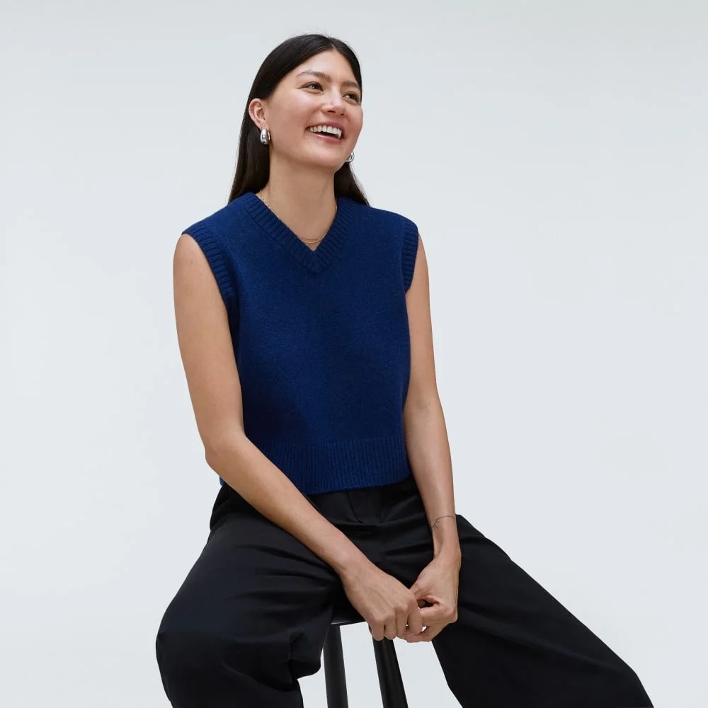 The Cashmere Vest | Bright Navy (2)