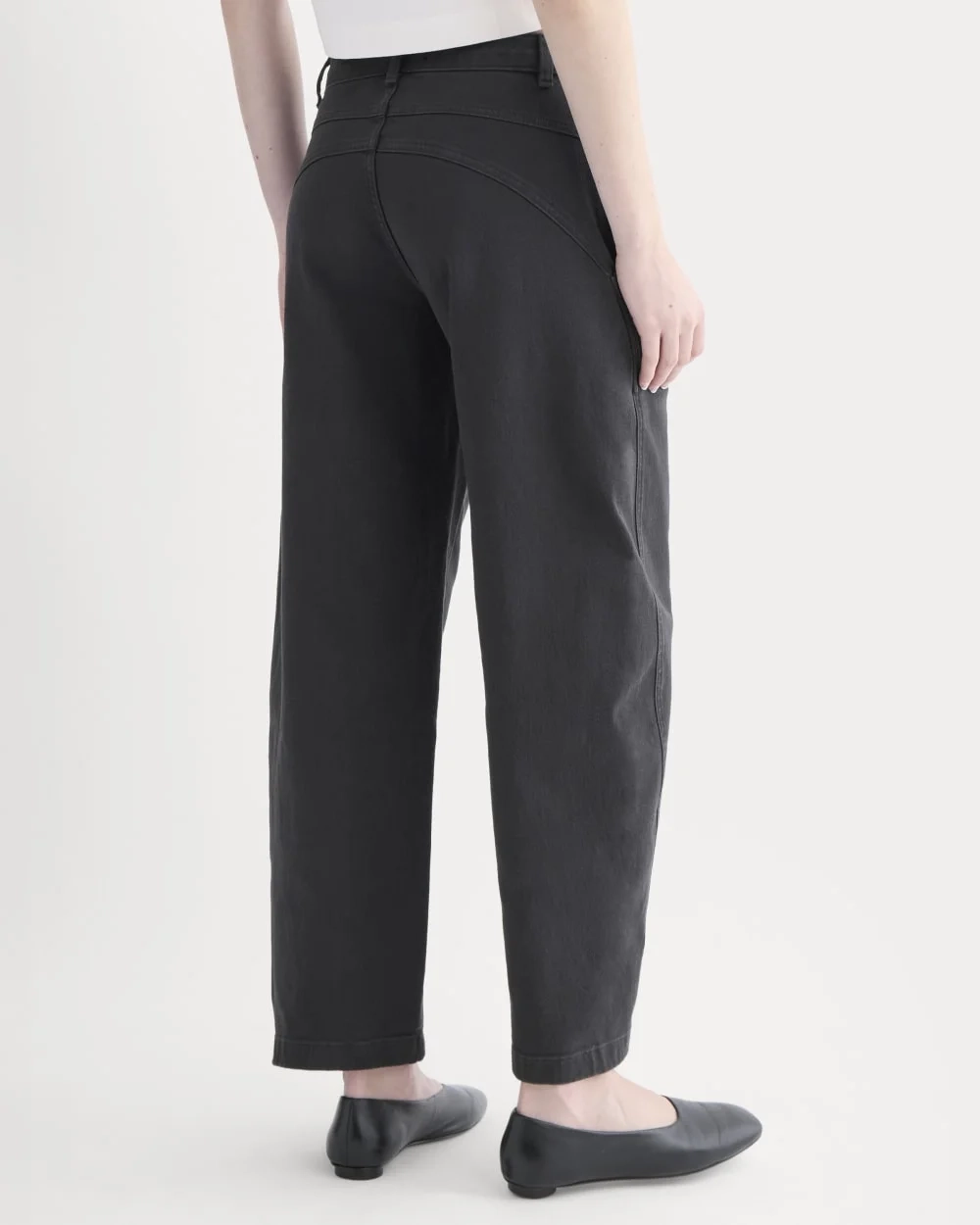 Double-Stitch Barrel Pant | Black (3)