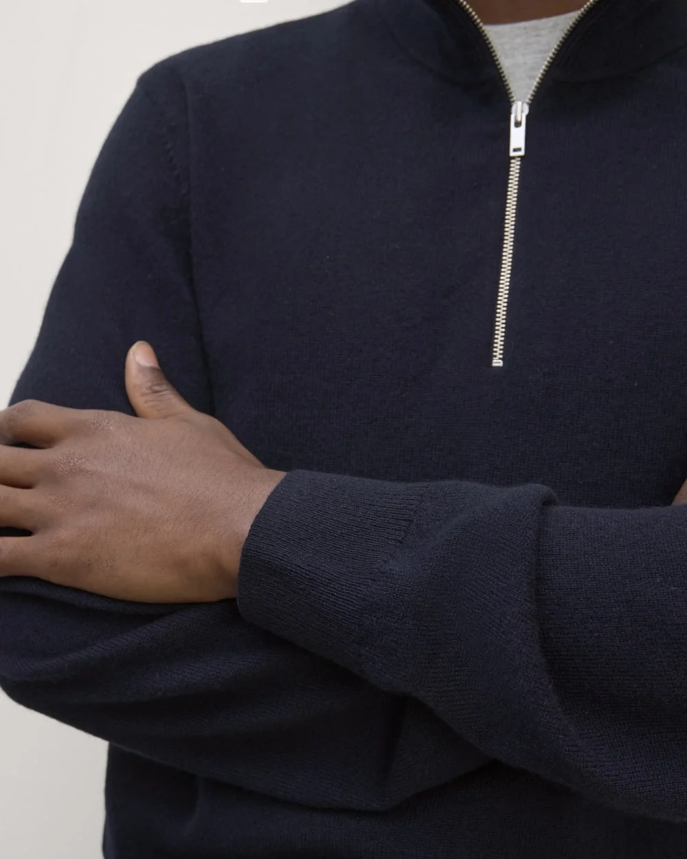 The Quarter-Zip in Cashmere |  Navy (2)