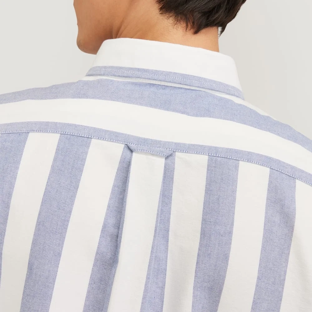 The Organic Short Sleeve Oxford Shirt | Mazarine Blue / Bone (4)