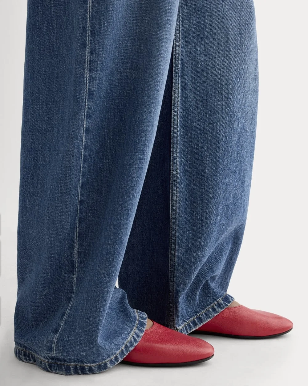 The Day Glove | Classic Red (5)