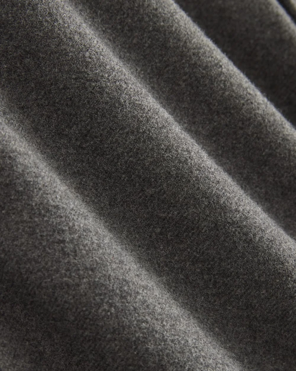 Brushed Flannel Shirt | Heathered Graphite (2)