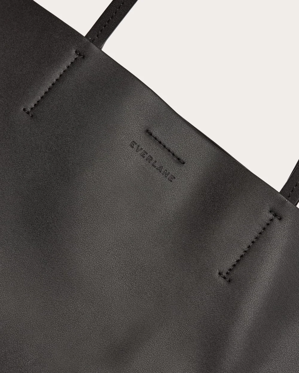 The Luxe Medium Italian Leather Tote | Black (5)