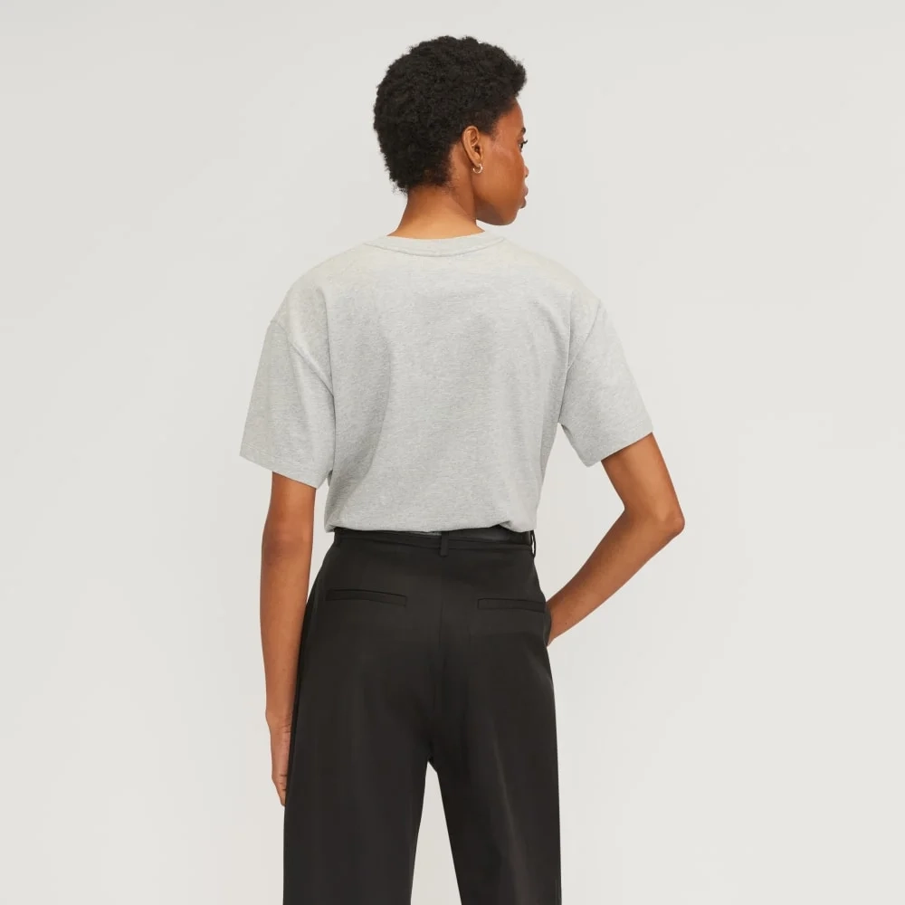 The Organic Cotton Relaxed Pocket Tee | Heather Grey (2)