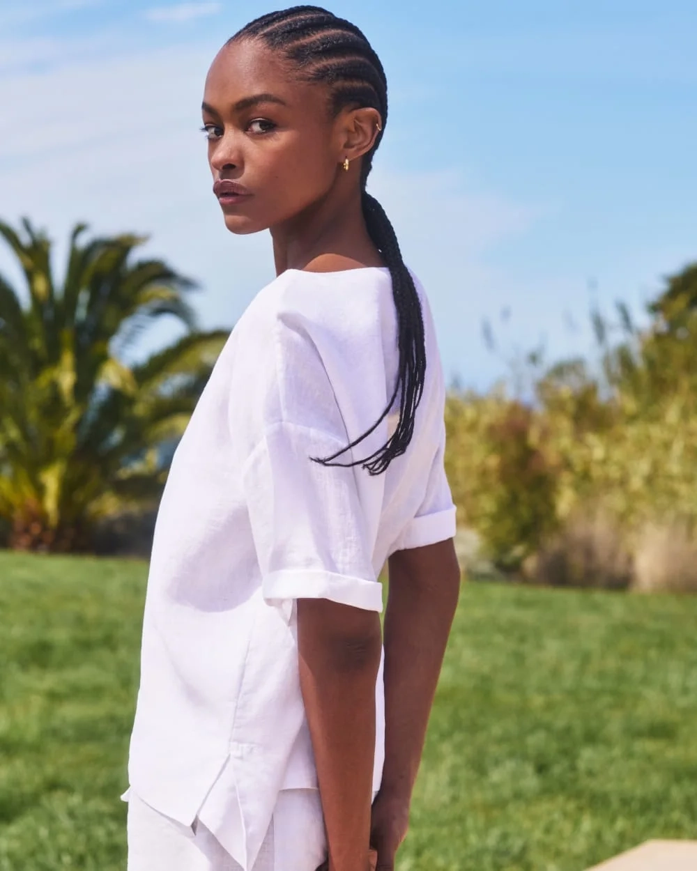 The Boatneck Top in Linen | White (3)